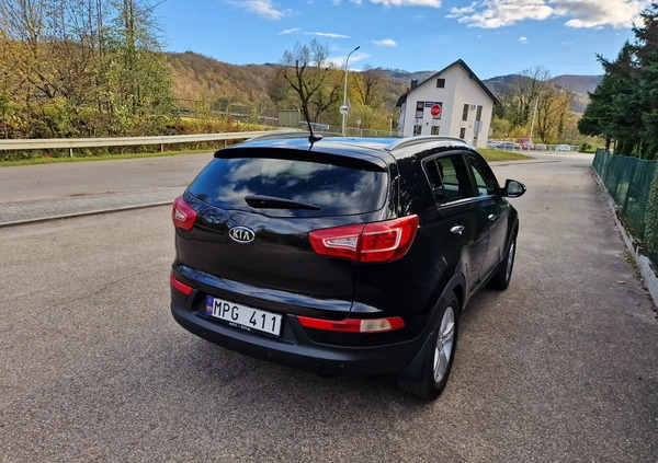 Kia Sportage cena 45000 przebieg: 187000, rok produkcji 2011 z Oświęcim małe 781